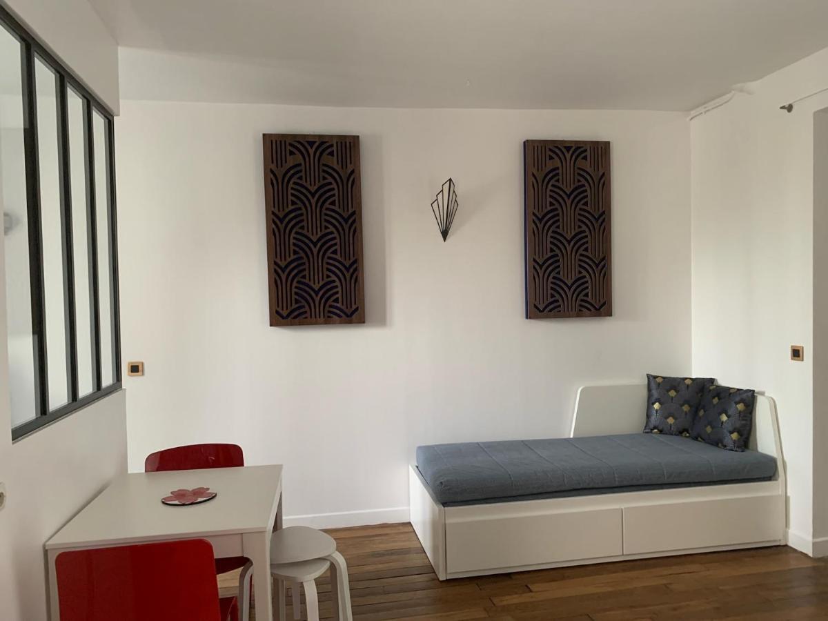Studio Perfect For 2 Adults And 1 Kid, And Up To 2 Kids - Jourdain 20E, 25Mn To Louvre Via Line M11 باريس المظهر الخارجي الصورة