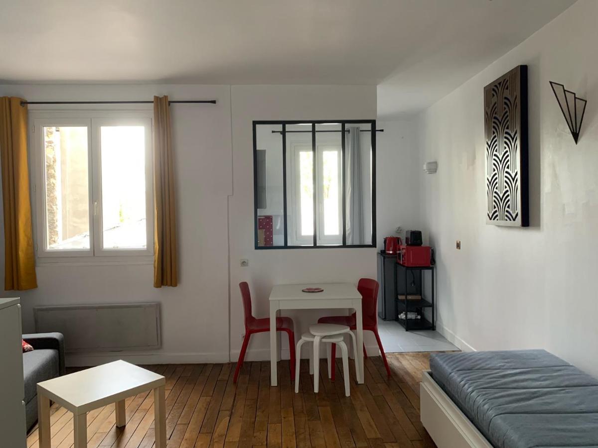 Studio Perfect For 2 Adults And 1 Kid, And Up To 2 Kids - Jourdain 20E, 25Mn To Louvre Via Line M11 باريس المظهر الخارجي الصورة