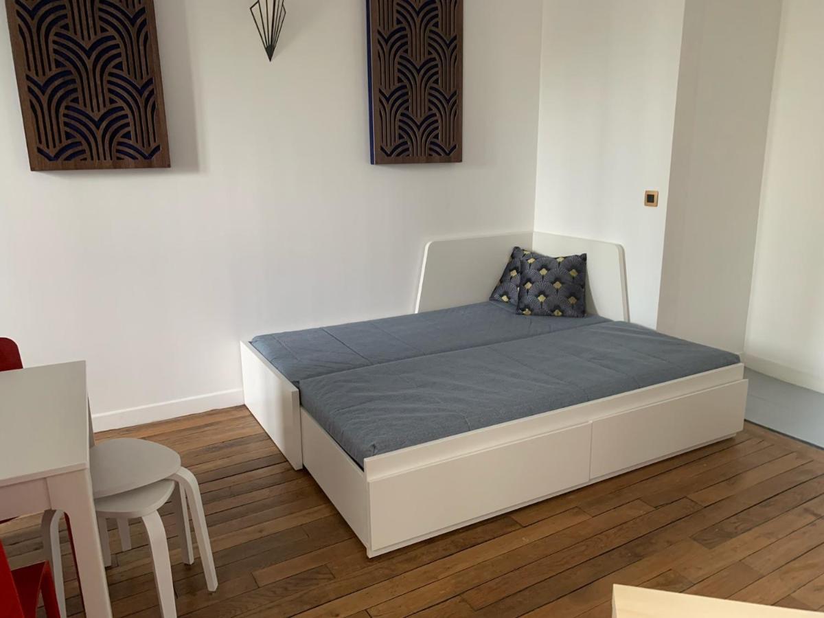 Studio Perfect For 2 Adults And 1 Kid, And Up To 2 Kids - Jourdain 20E, 25Mn To Louvre Via Line M11 باريس المظهر الخارجي الصورة